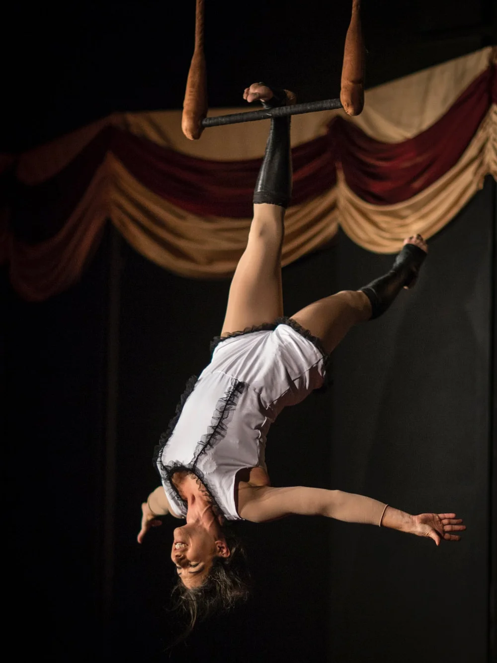 Circus Center Cabaret, Photo by Guy Foster