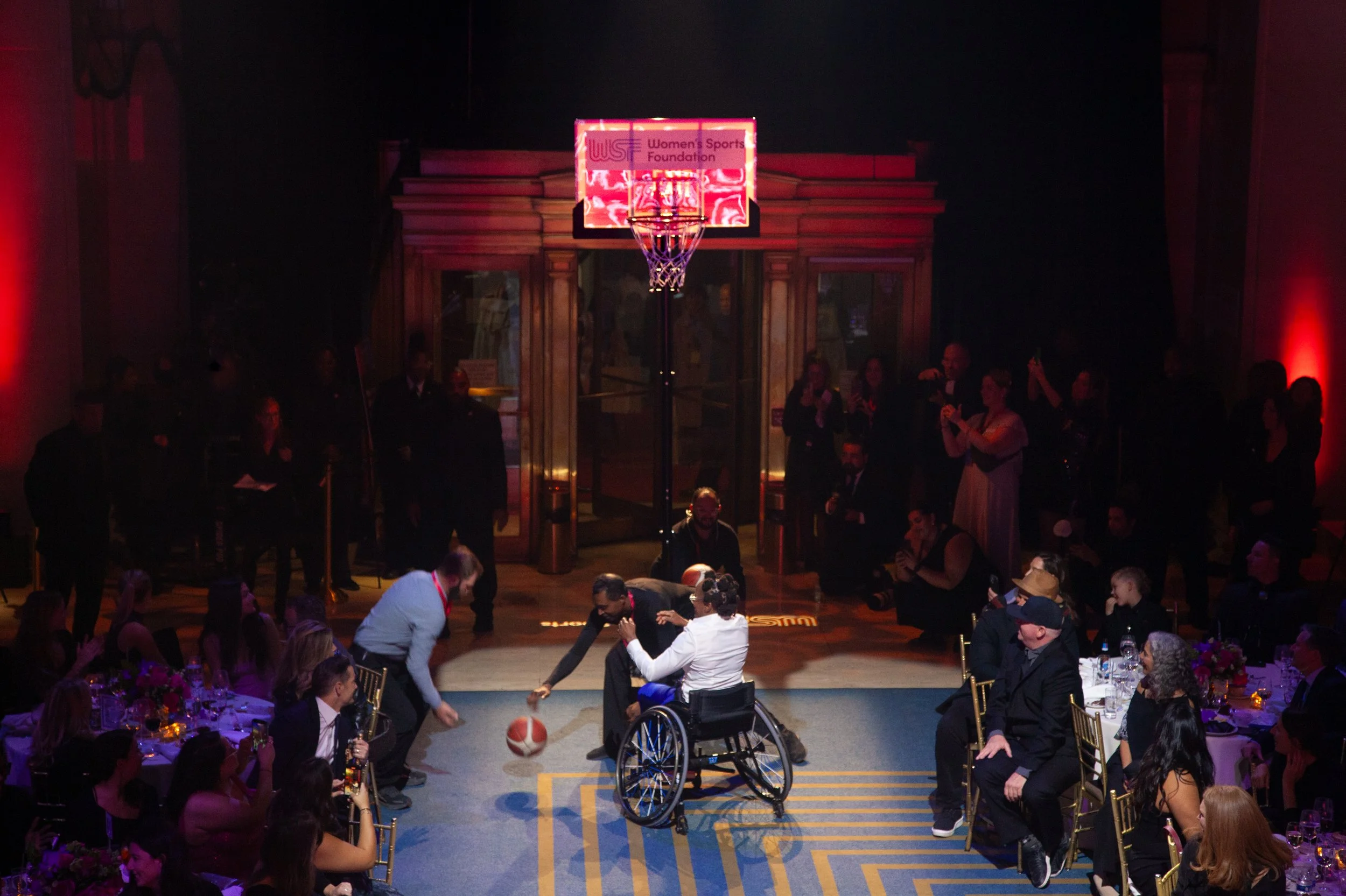 WSF_251022_Show_Balcony_WheelchairBasketball_WomanInPlaidJacket_WS-8566.jpg