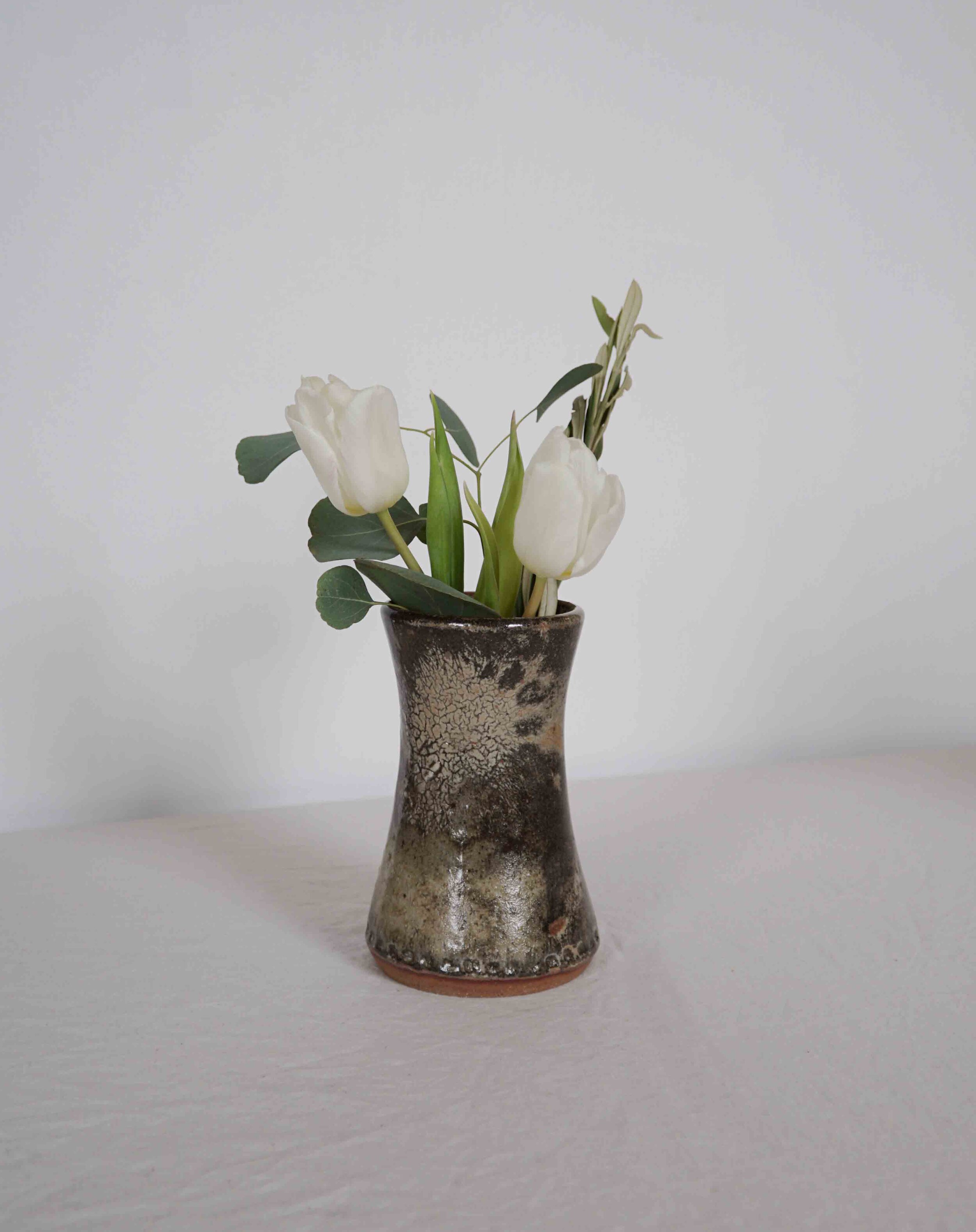 Vase, Medium