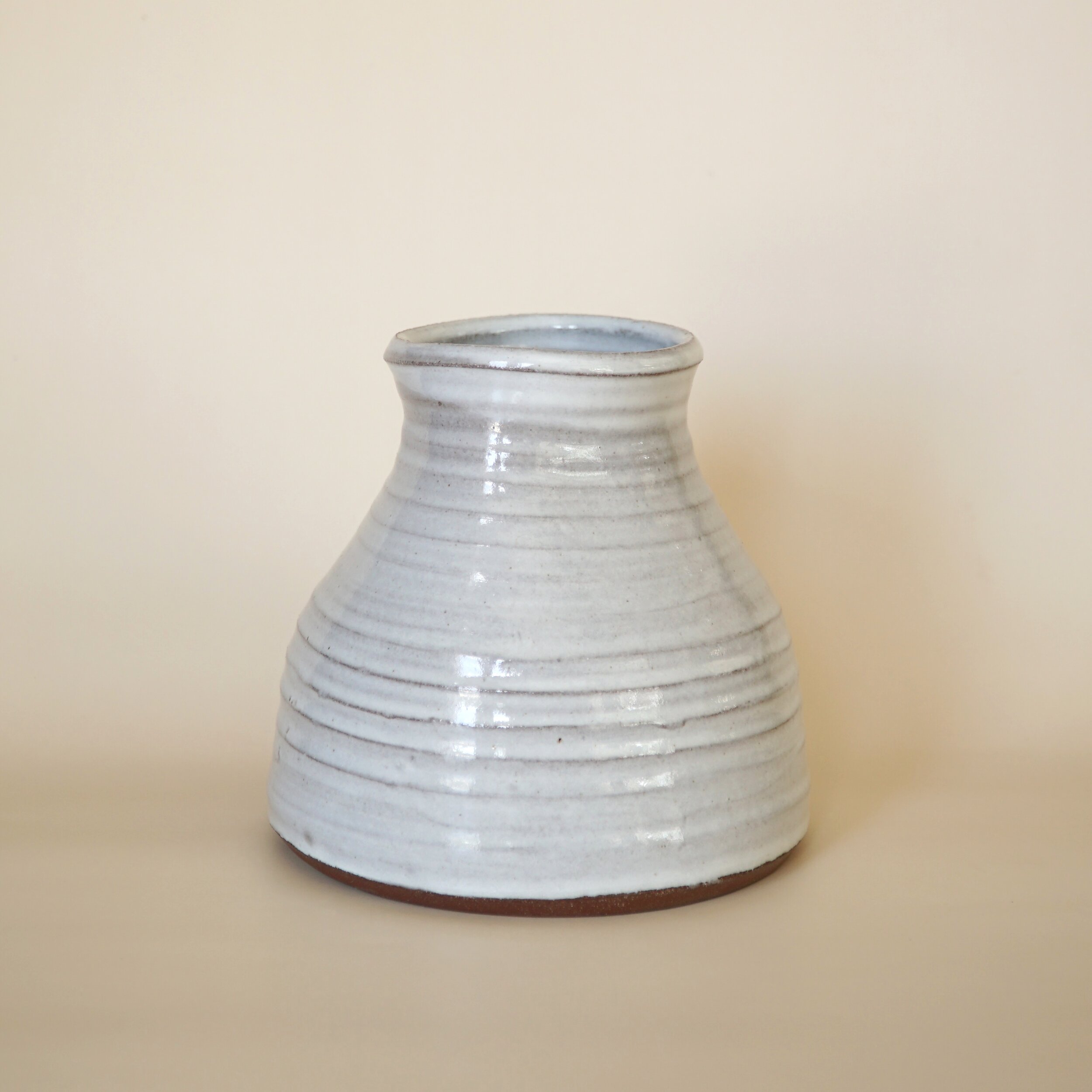 Vase, Medium