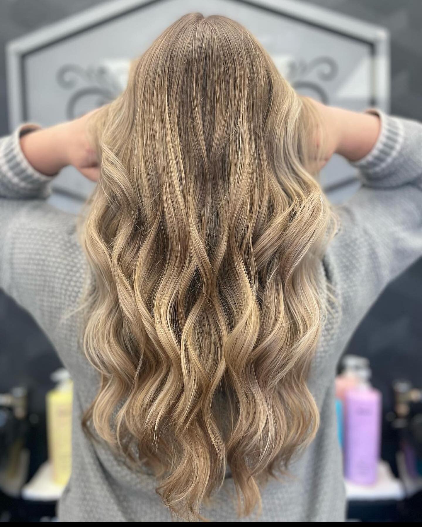 She&rsquo;s back!! 

This beautiful blonde was done by our amazing @brianna_beautyhub who&rsquo;s back and more ready than ever to transform your hair! 

Call us today to set up an appointment or a consultation.
We can&rsquo;t wait to hear from you!

