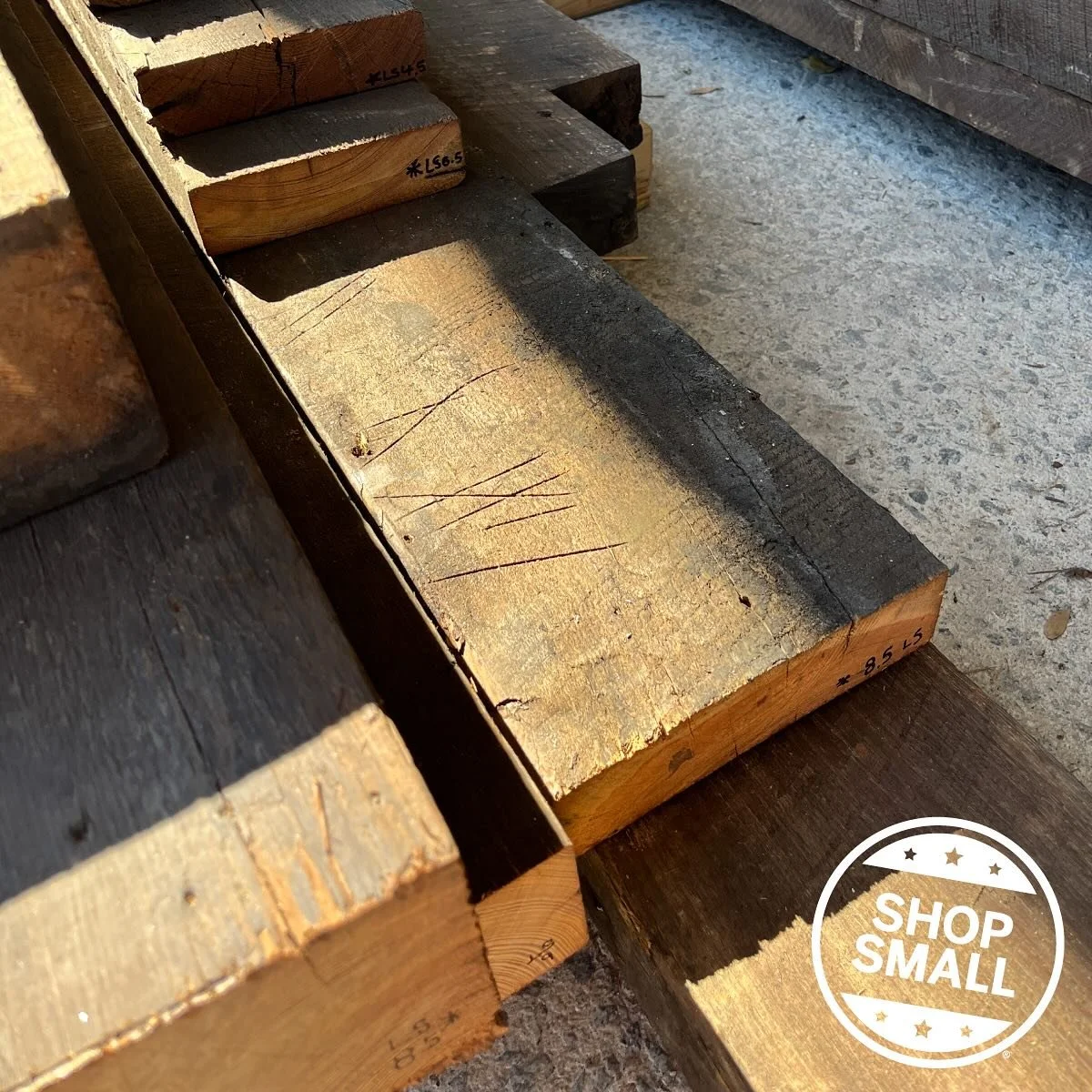 This #shopsmallsaturday let&rsquo;s give a second chance to materials and to supporting our local community! 🏡

By choosing salvaged and reclaimed goods, you&rsquo;re not just shopping small, you&rsquo;re supporting a network, you&rsquo;re supportin