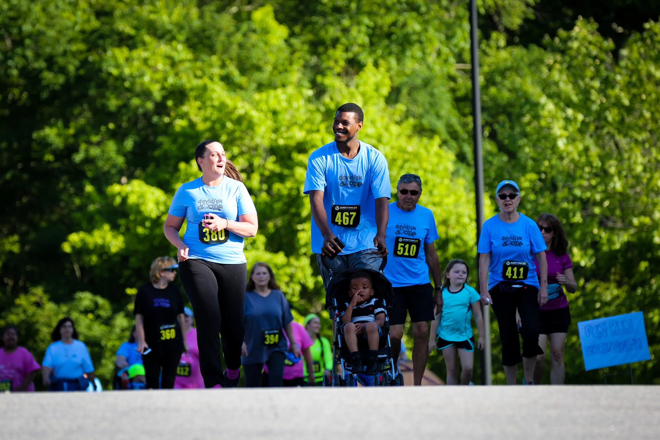 Doozie 5K Start 2016-16.jpg