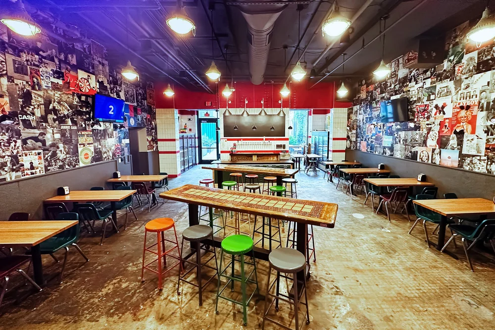 The Filling Station — El Rey VA