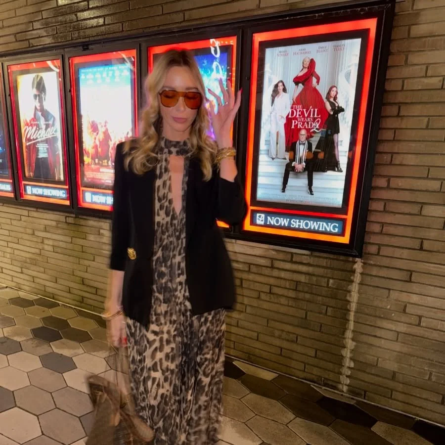 &ldquo;That&rsquo;s all&hellip;&rdquo; 👠

What was your favorite line of the new movie?! 👀 

Mine had to be-
&ldquo;So when can I relax?&rdquo; 
&ldquo;I&rsquo;d say coffin?&rdquo; 

@tdwp2