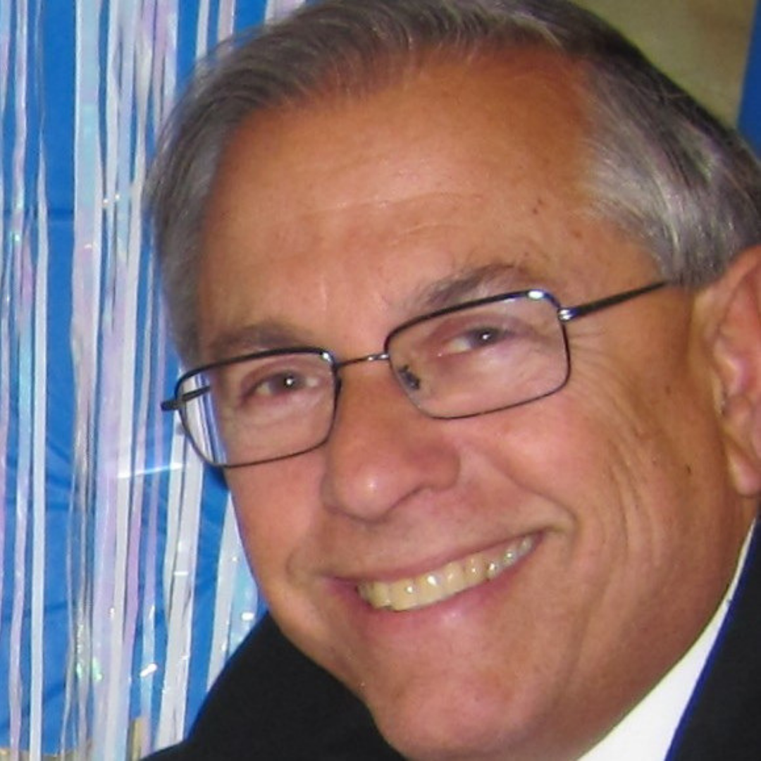 NEAVS.Headshot.Square.Perry Steinberg.png