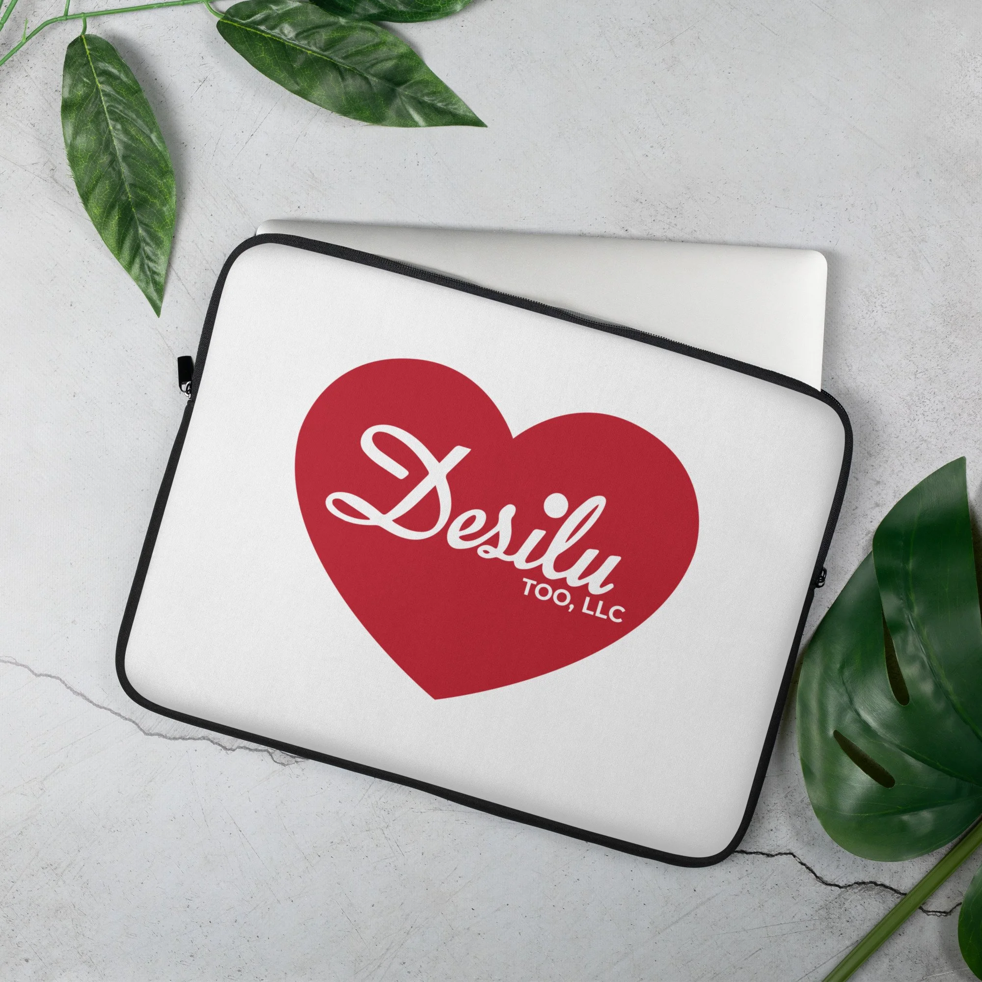 laptop-sleeve-15-front-69fcea8fd8e1a.jpg