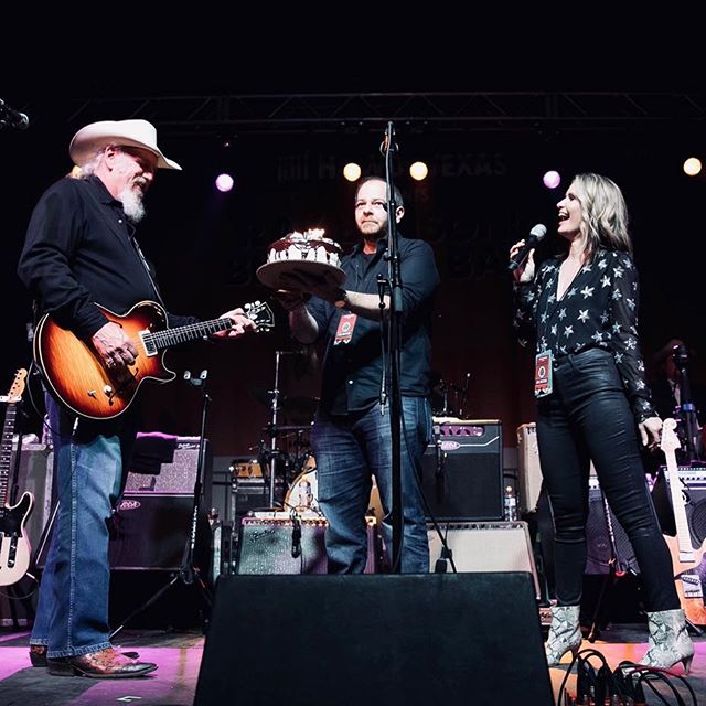 Surrounded by moving boxes on this Friday night, but I&rsquo;m thinking about this cool moment, getting to sing Happy Birthday to Ray Benson @asleepatthewheel1970 and help raise money for @myhaam during SXSW 📷: @benporterphotography