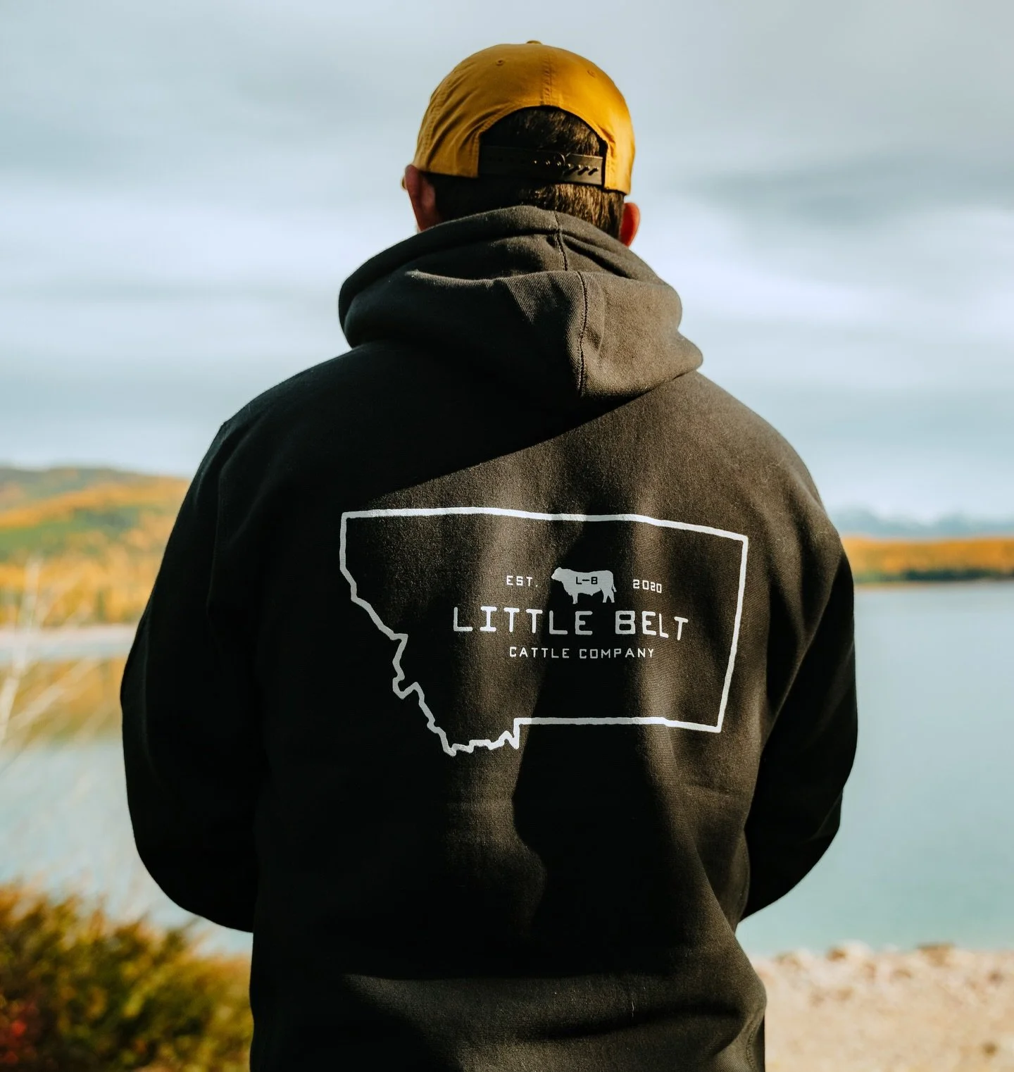 COWBOSS

Made for long cold days in the elements. Heavyweight workwear hoodie. Standard winter issue for the Little Belt team. 

Little Belt Cattle Company Is a family owned and operated working cattle ranch and premium beef company founded by two fo