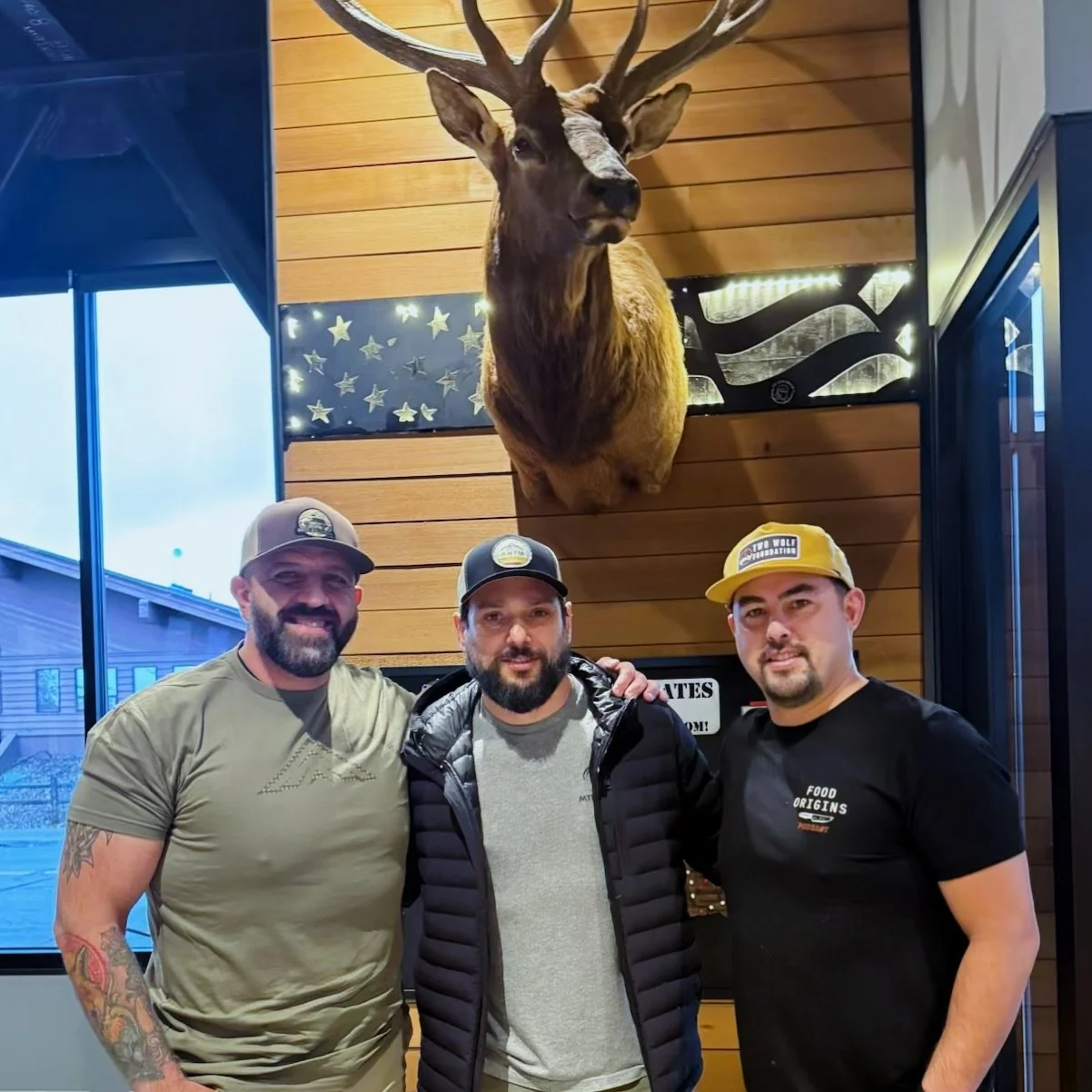 CONNECT 

In 2020 I purchased some beef jerky from 🇺🇸 Made &amp; Veteran Owned  @anthemsnacks and have been a customer since. Gifting my fave Smoked Honey and taking it out for a snack on trips. 

Fast forward to watching the company grow from onli