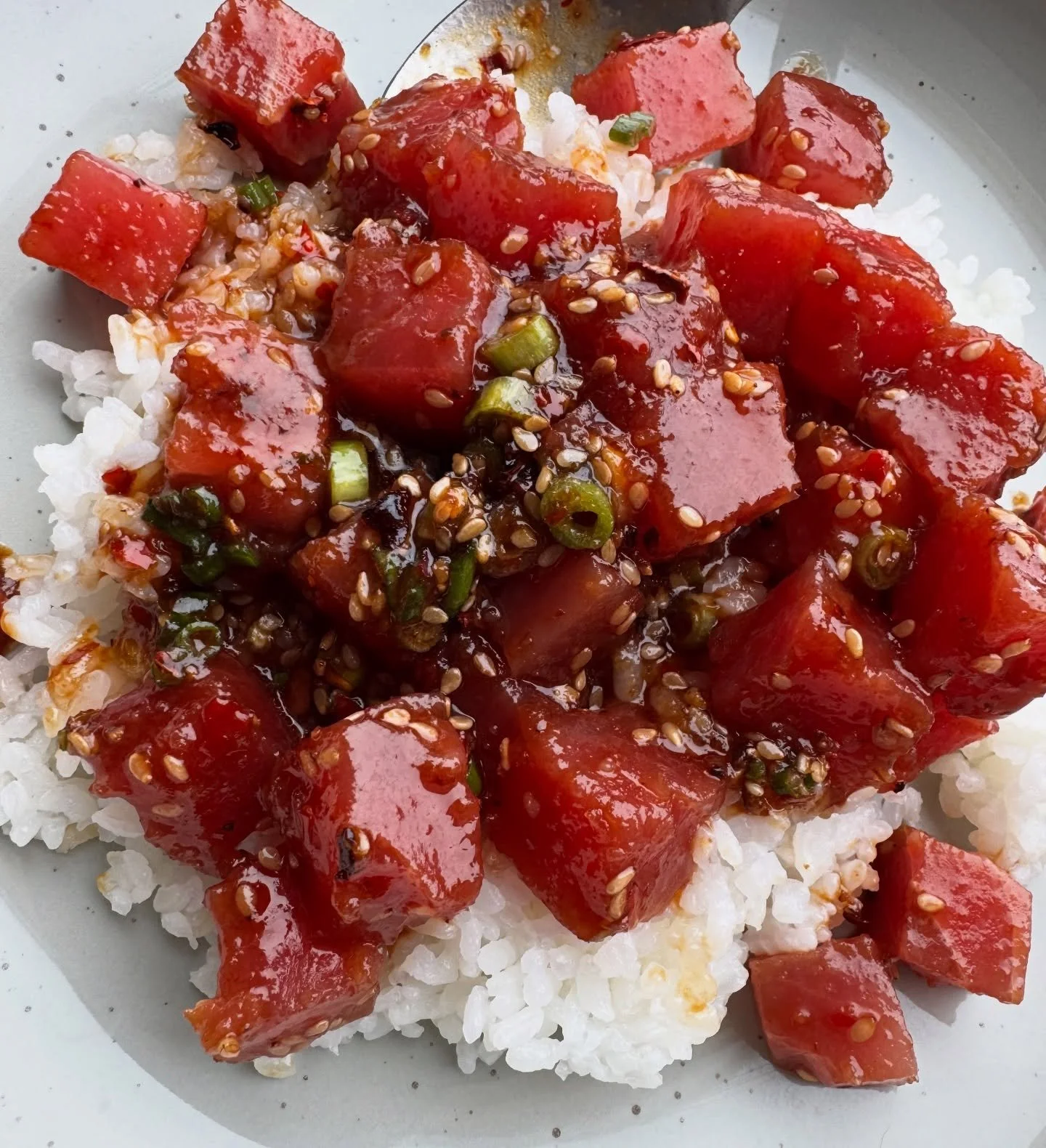 POK&Eacute; 

It&rsquo;s an Ahi Pok&eacute; kind of day. Added some @trybachans OG and Sweet &amp; Spicy Miso to kick it up. Fresh scallions and chili crisp with @ultrahotpeppers Yuzu salt.