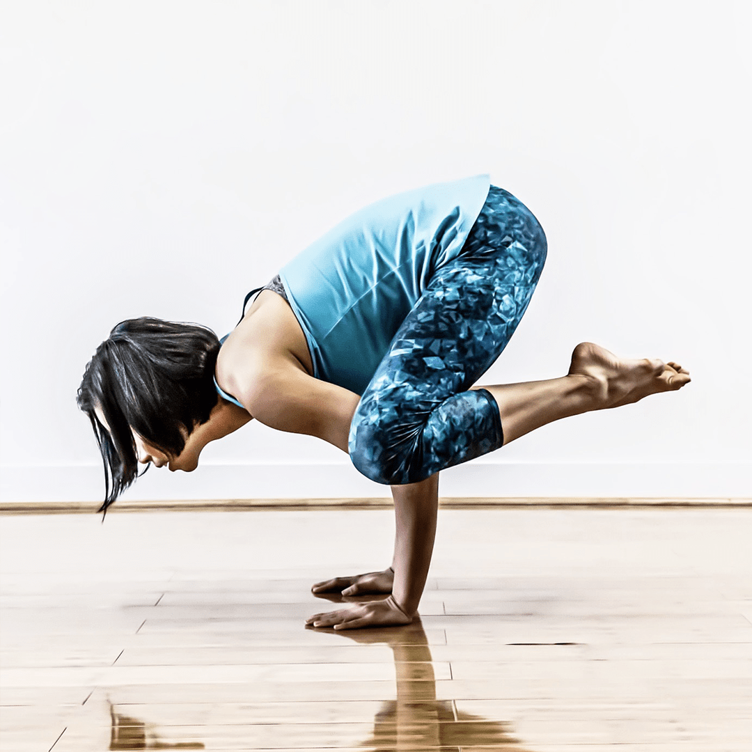 powerandposture.com_app_arm balance_handstand_copyrighted 2019_10-min.png