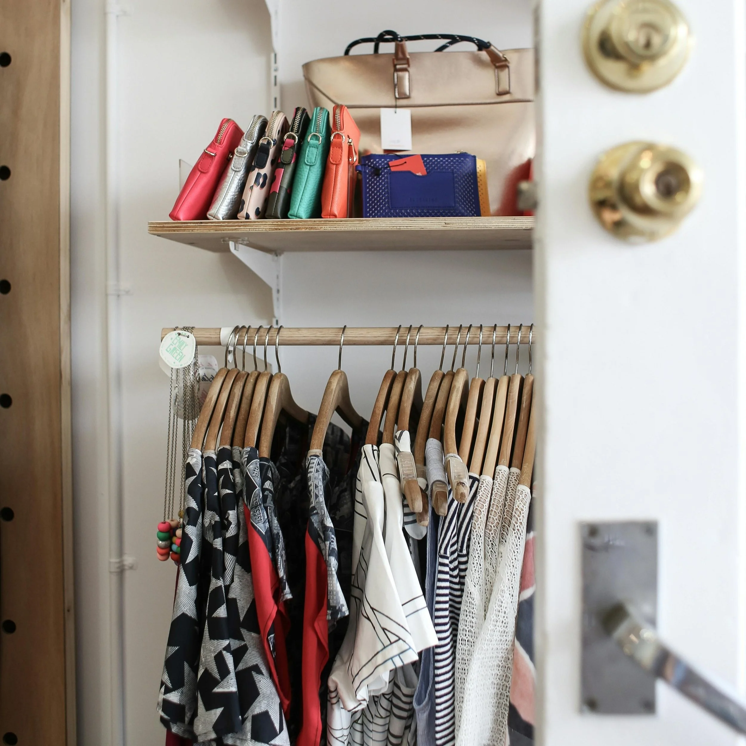 How to Organize Closet