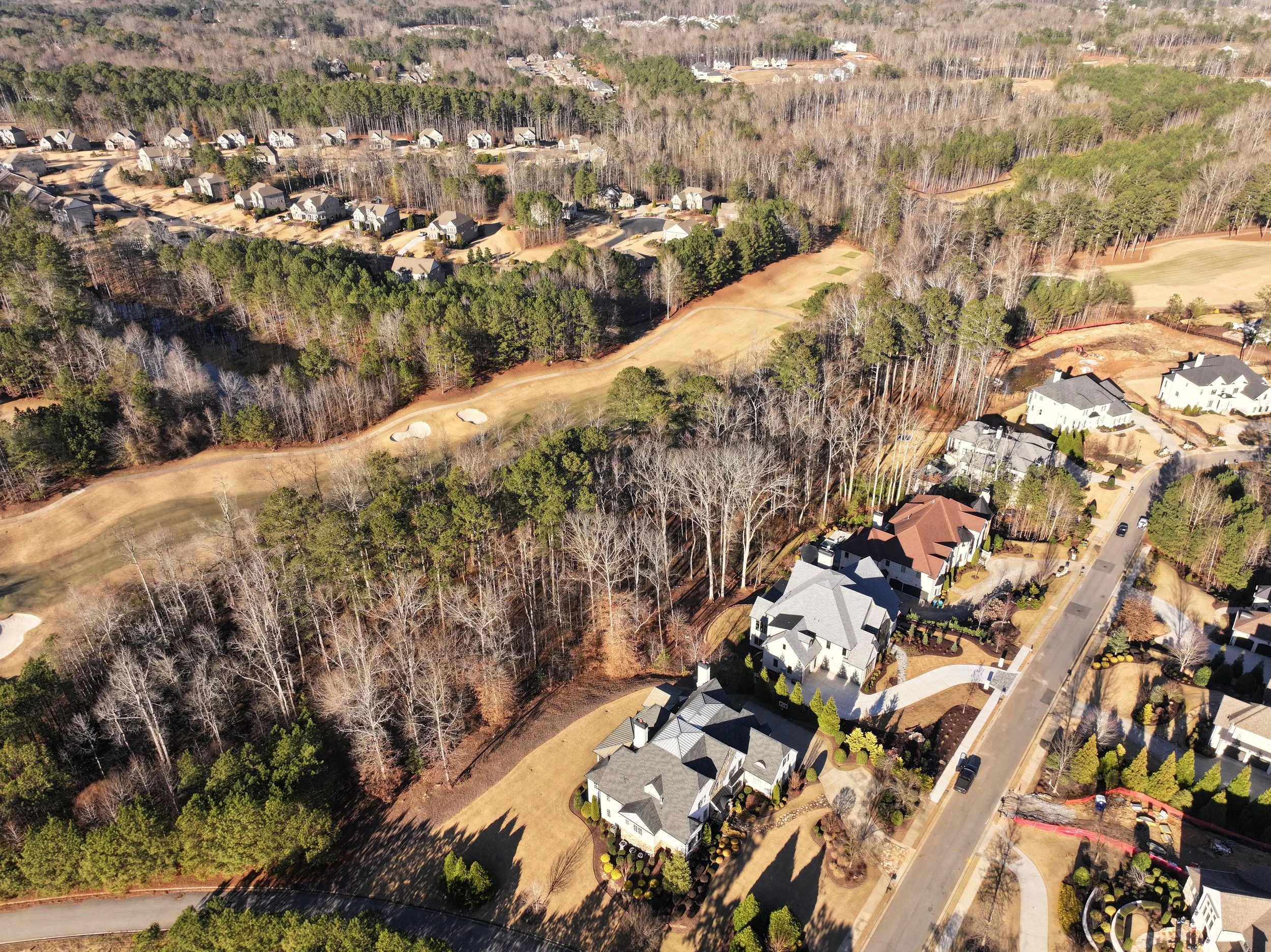 0. Manor 179_Exterior 10.jpg