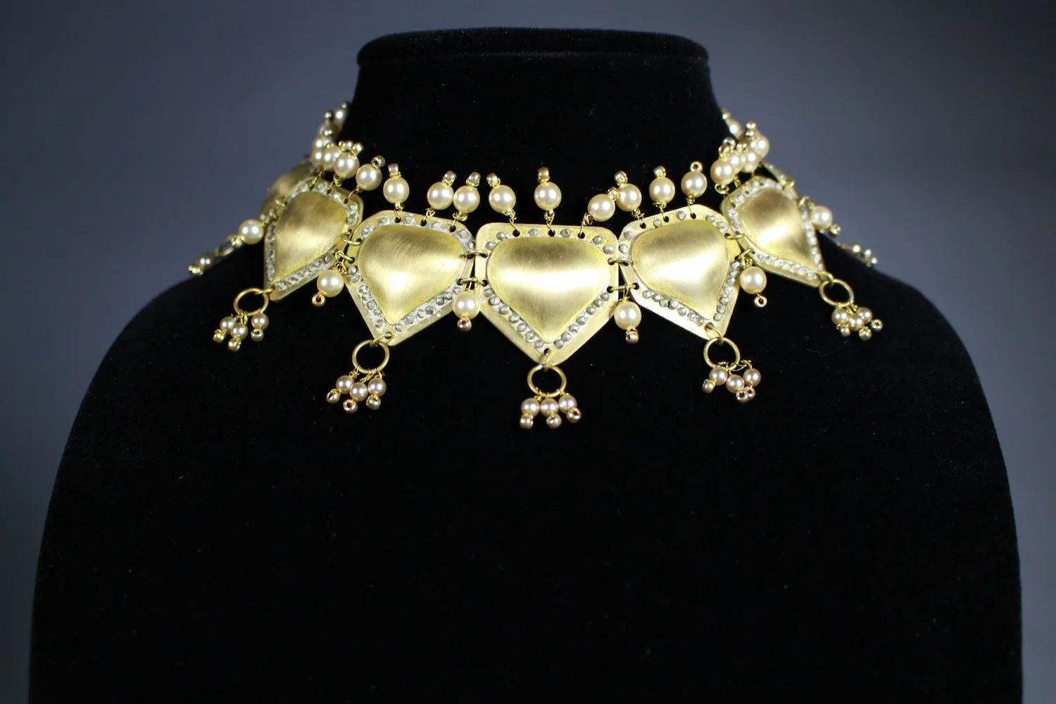 Hollow-Form Necklace 1_Fall 2017.jpg