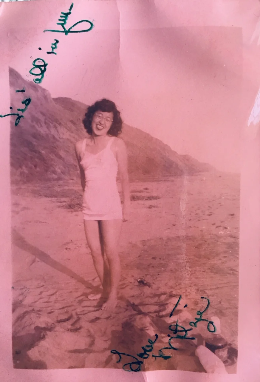 Mitzie in Santa Cruz