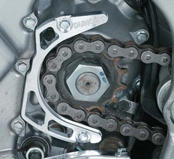 big-_bg_r700_chain_guard_silver.jpg