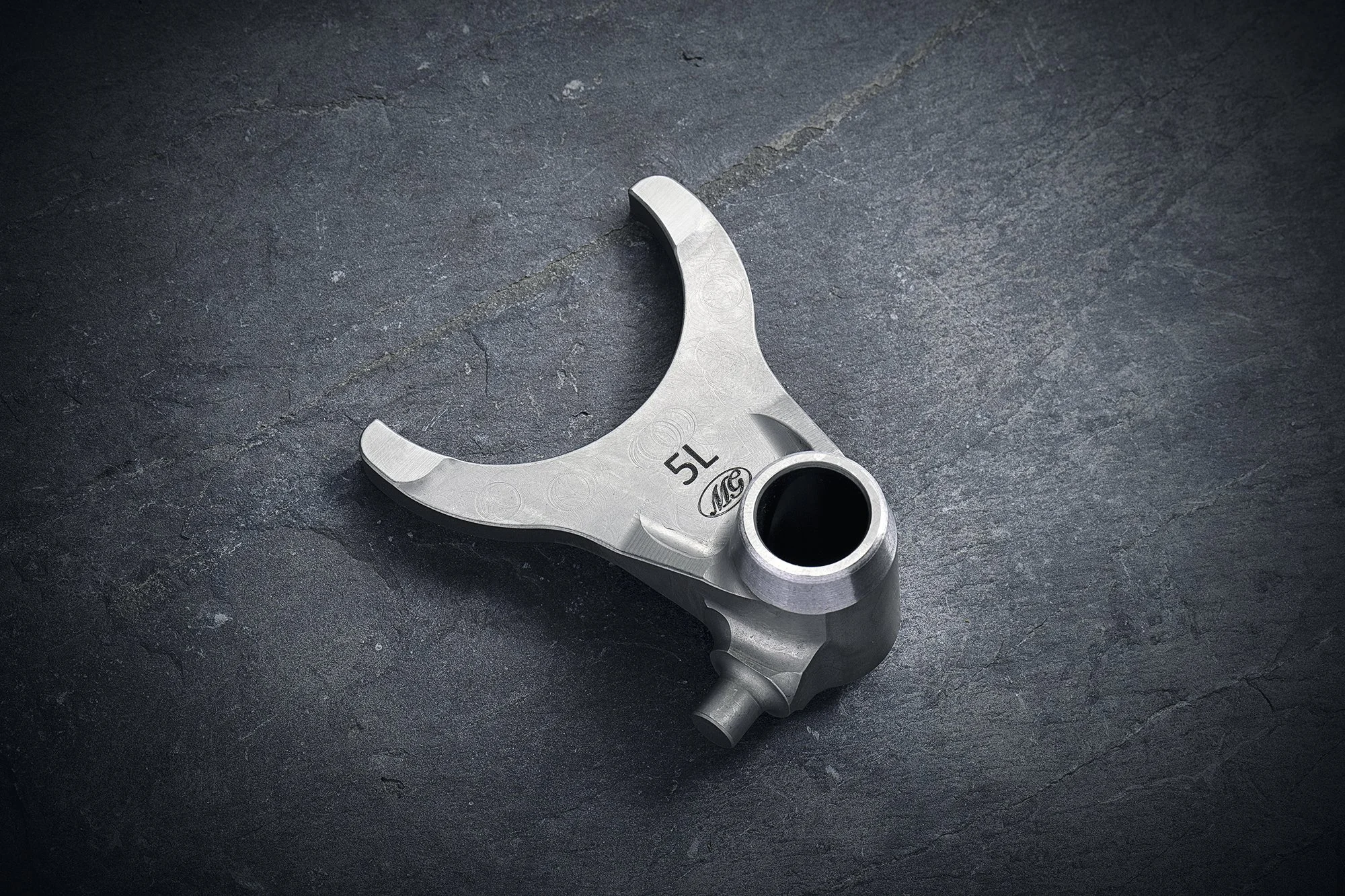 CR500 5L OEM 24211KA5690.jpg