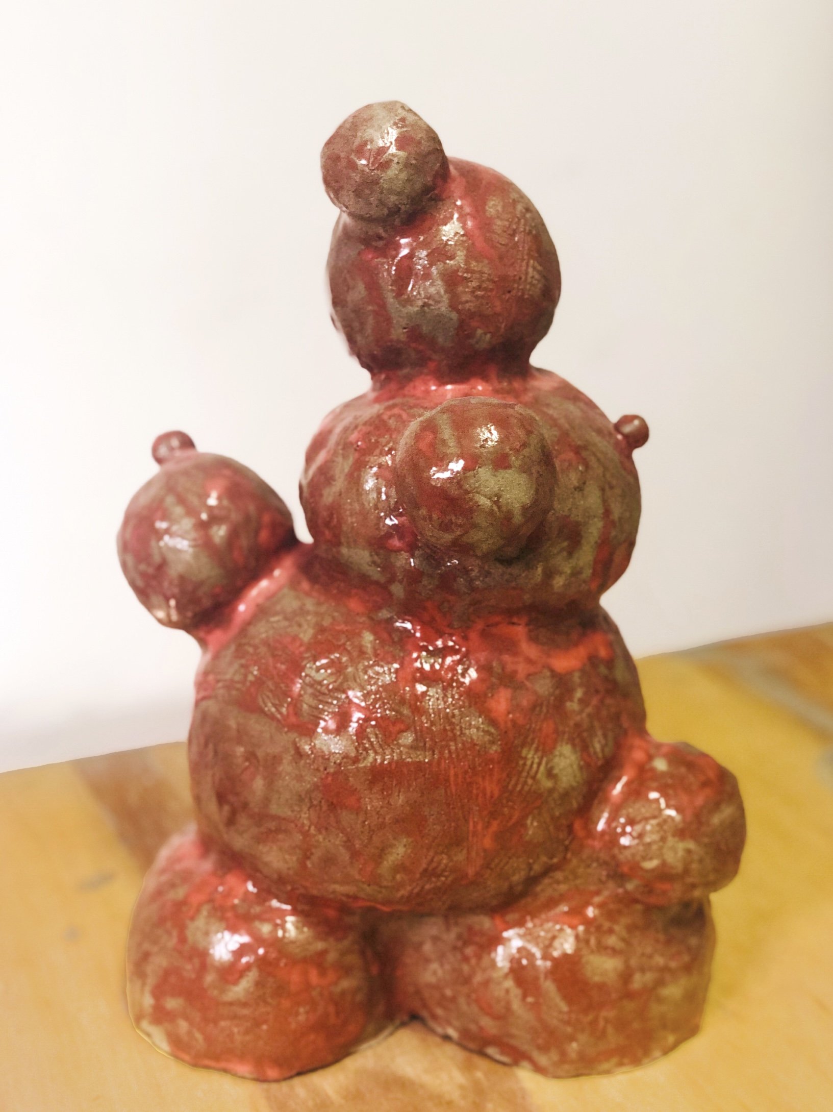 Glóbulos, 2017, cerâmica esmaltada queimada em alta temperatura