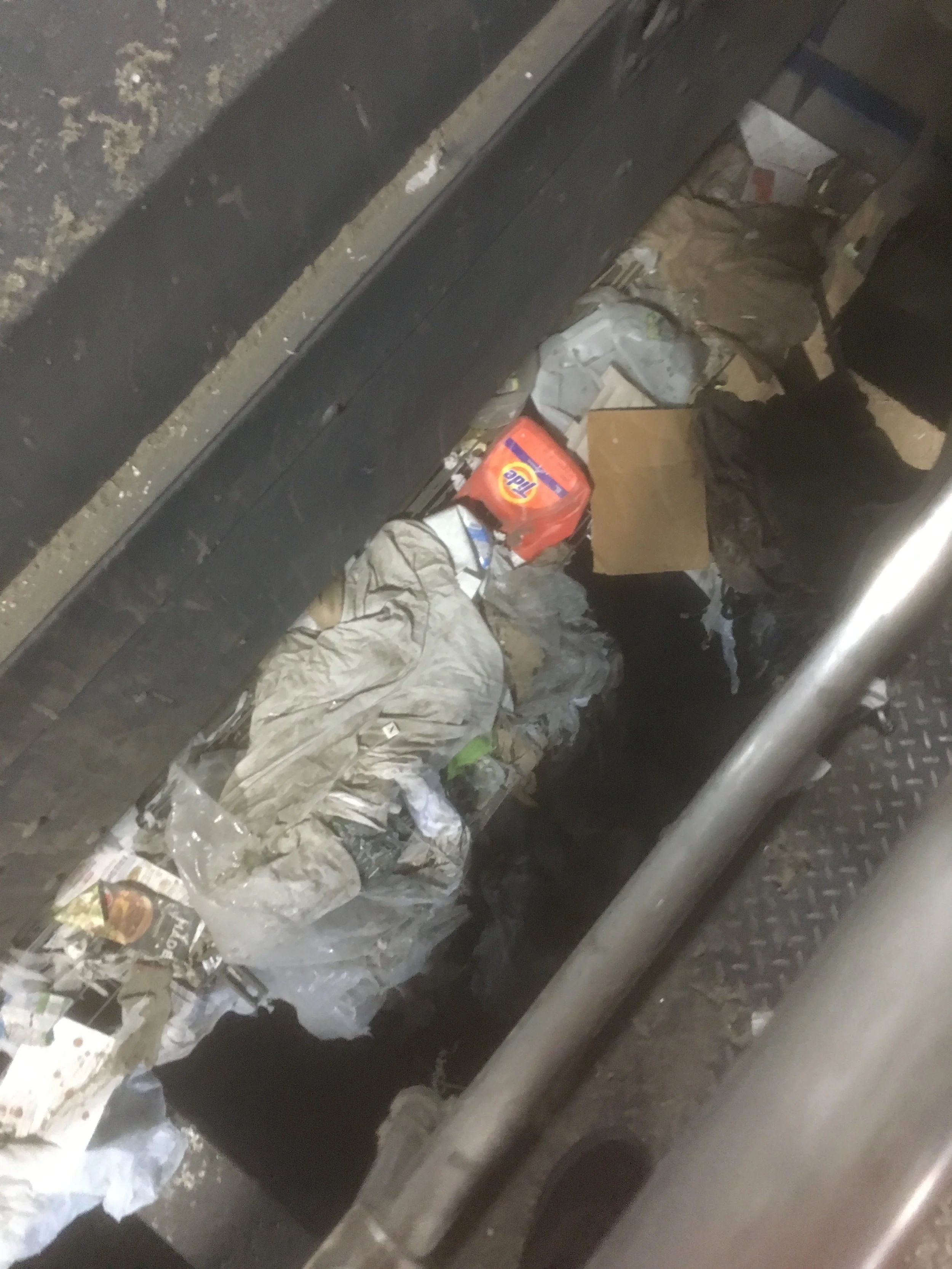 Suuuper abbreviated economics of recycling: why more and more recycling is actually trashed