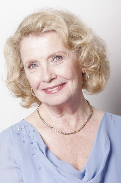 Elizabeth Shepherd.jpg