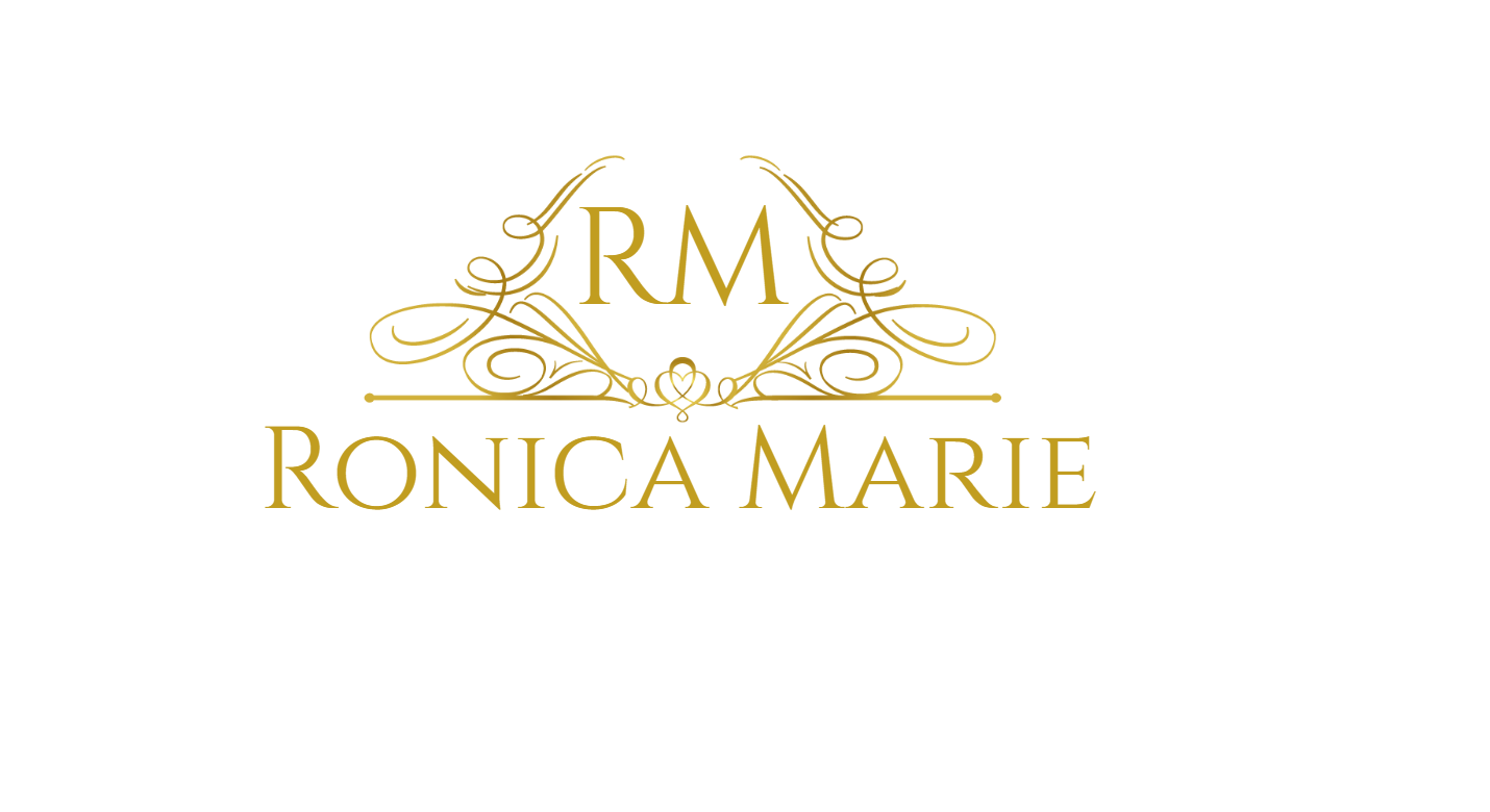 3_Designer_Ronica_Marie.png