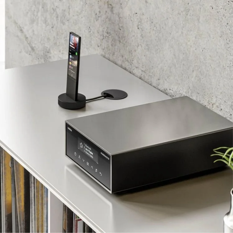 Revox Studiomaster M300 - der neue Audio-Meilenstein von Revox