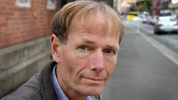 Sean Davison pictured in 2011 at court in Dunedin charged with attempting to murder his terminally ill mother in 2006, has now pleaded guilty to three cases of assisted suicide in South Africa. Photo / Sharron Bennett.