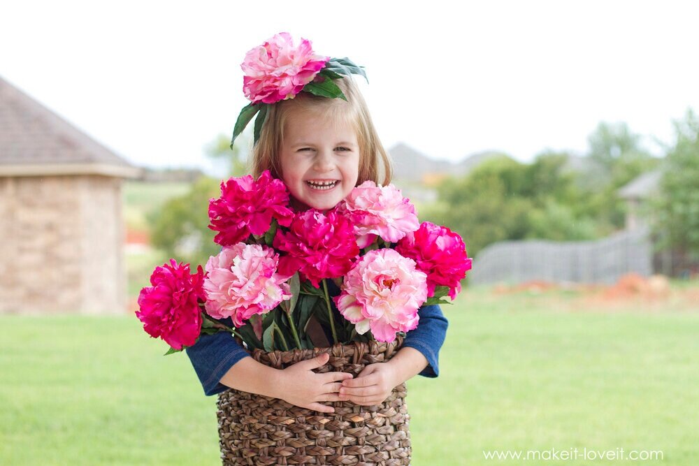 A Blooming Bucket of Cuteness 