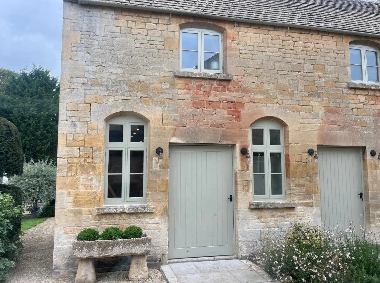 WhatsApp Image 2025-10-27 at 15.55.59_e3f1d440 crop.jpg