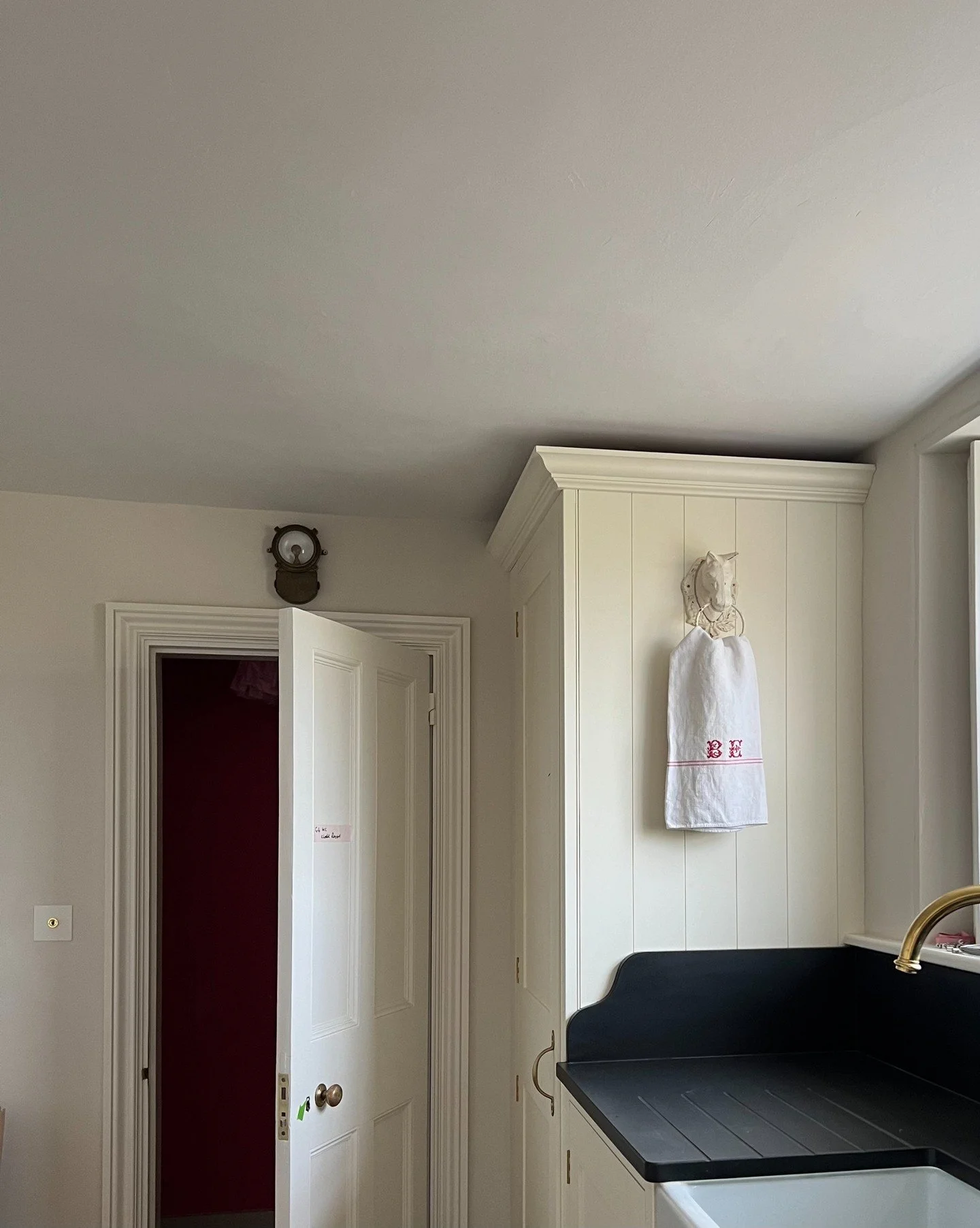 &lsquo;However unromantic it sounds, we are in an industry providing a service for people,&rsquo; - meet interior designer @harrietanstutherstudio_ our Designer of the Month for September, whose projects are anything but ordinary.

Head to the link i