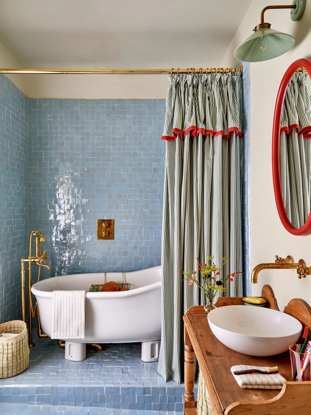 For our October Designer of the Month, we&rsquo;re catching up with interior designer @lonikachande to hear more about her approach to design, the trends she&rsquo;s ready to move on from, and what makes a client-designer relationship really work. A 