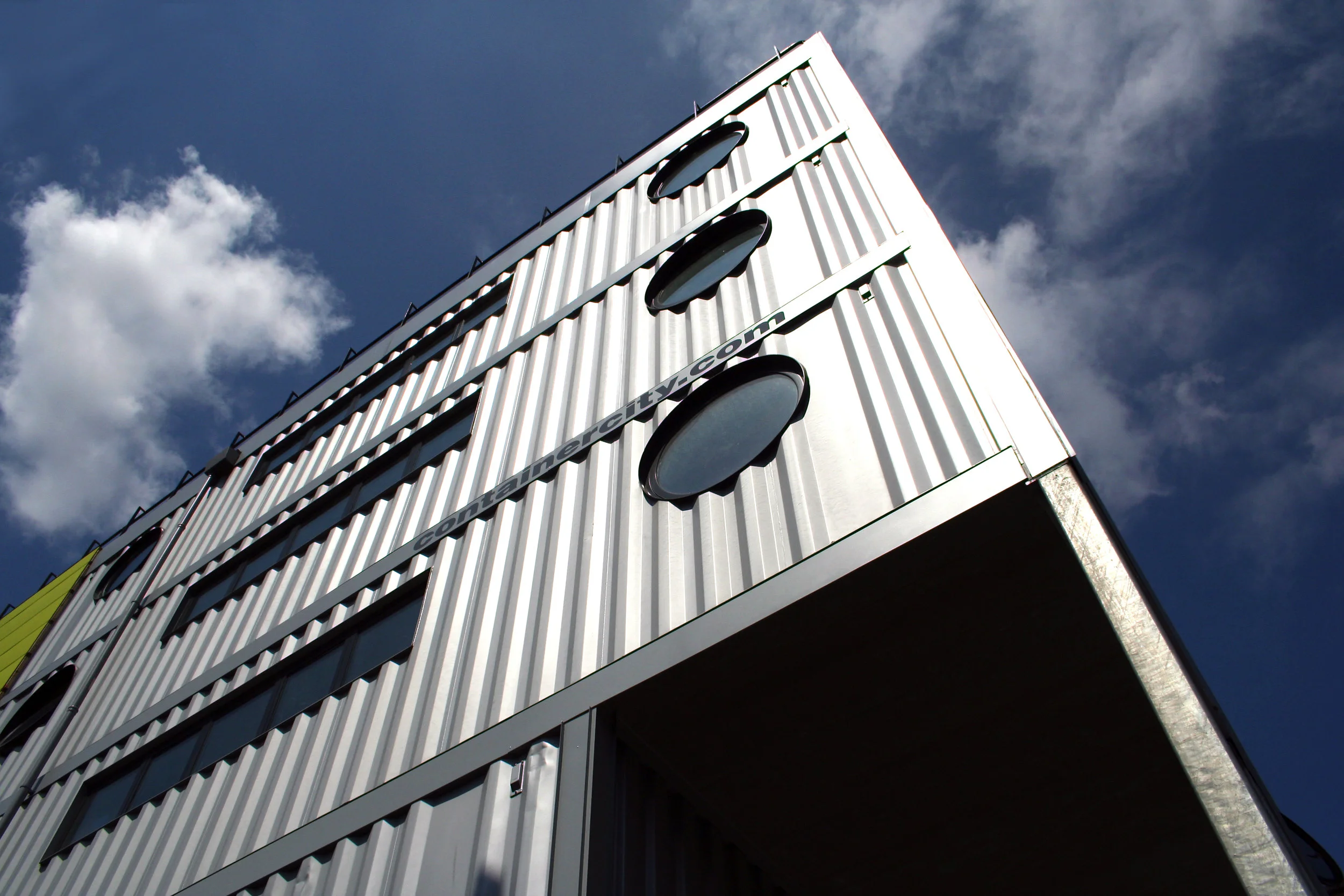 Pinchin Street Studios — CONTAINER CITY™