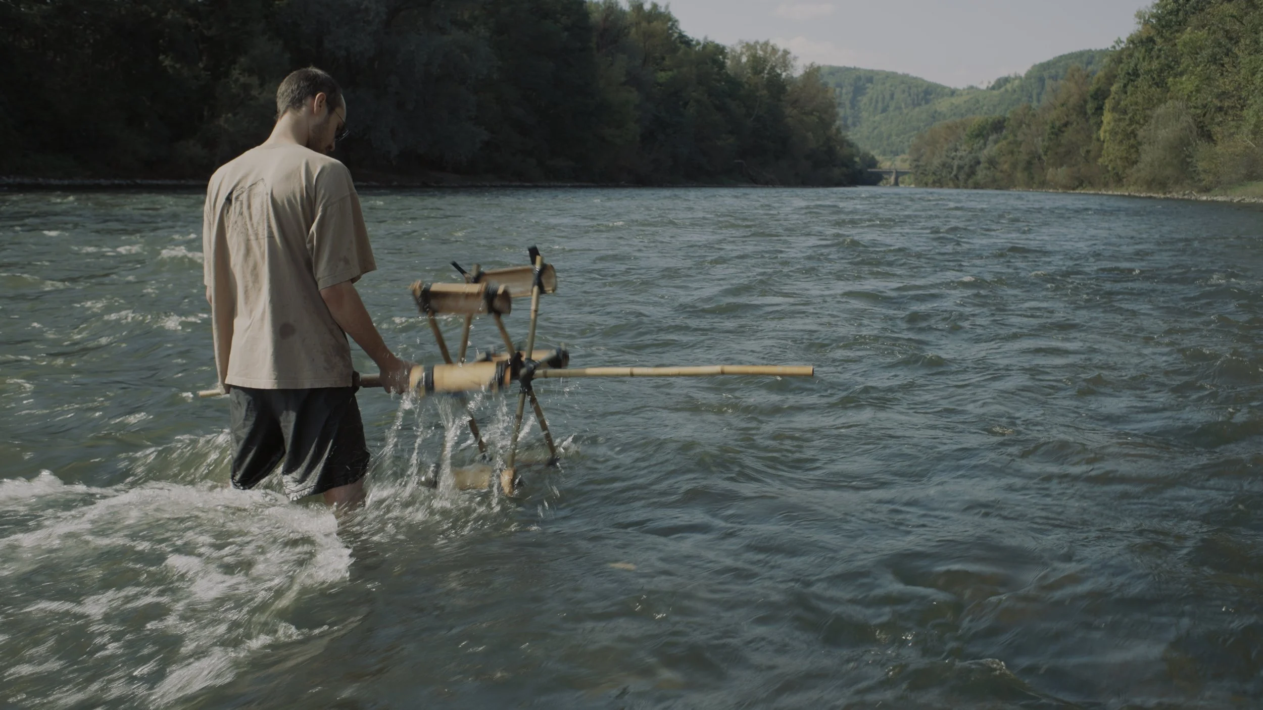 MartinSimpson_stillfromwatermill_PhotoByDavidMartens.jpg