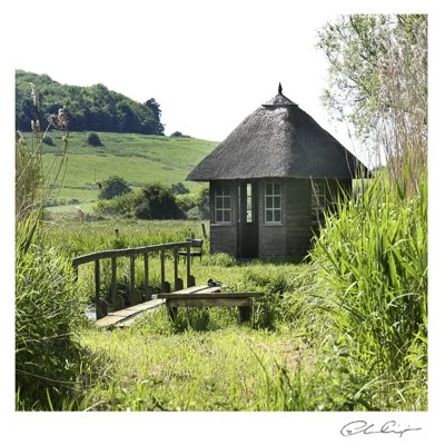 077 - Fishing hut on Test.JPG