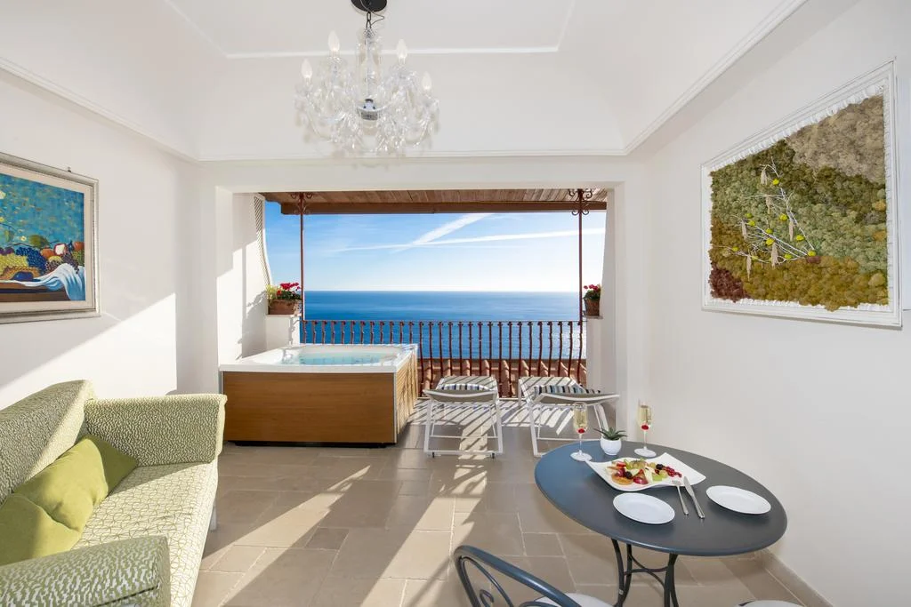 Image credit: By Hotel on Booking.com