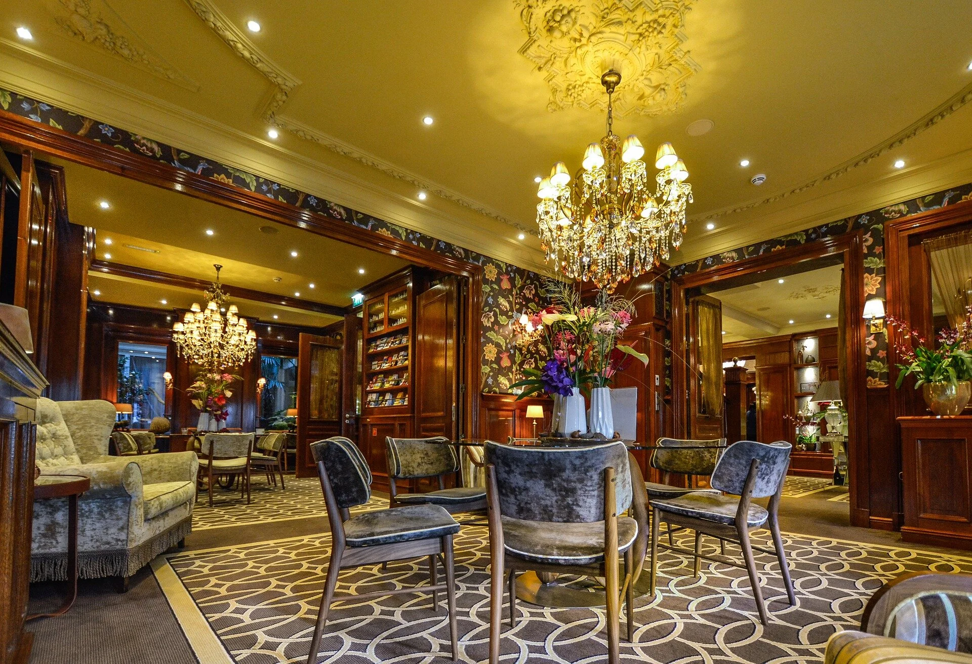 The Best Hotels In Amsterdam's City Center For 2021