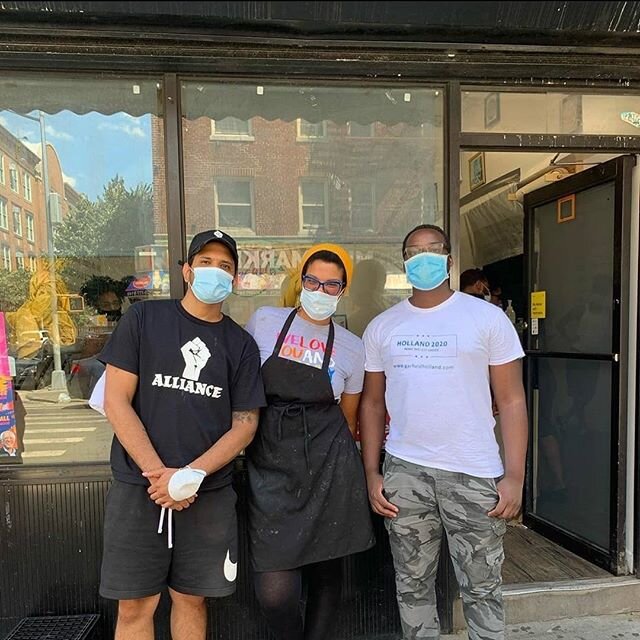Spent today cleaning up the neighborhood. Special thank you to @word2myknicks and @nextstopvegan. Make sure you all support local businesses. #cleanupmybronx and vote on Tuesday! #Holland2020 #MakeTheLEFTChoice
