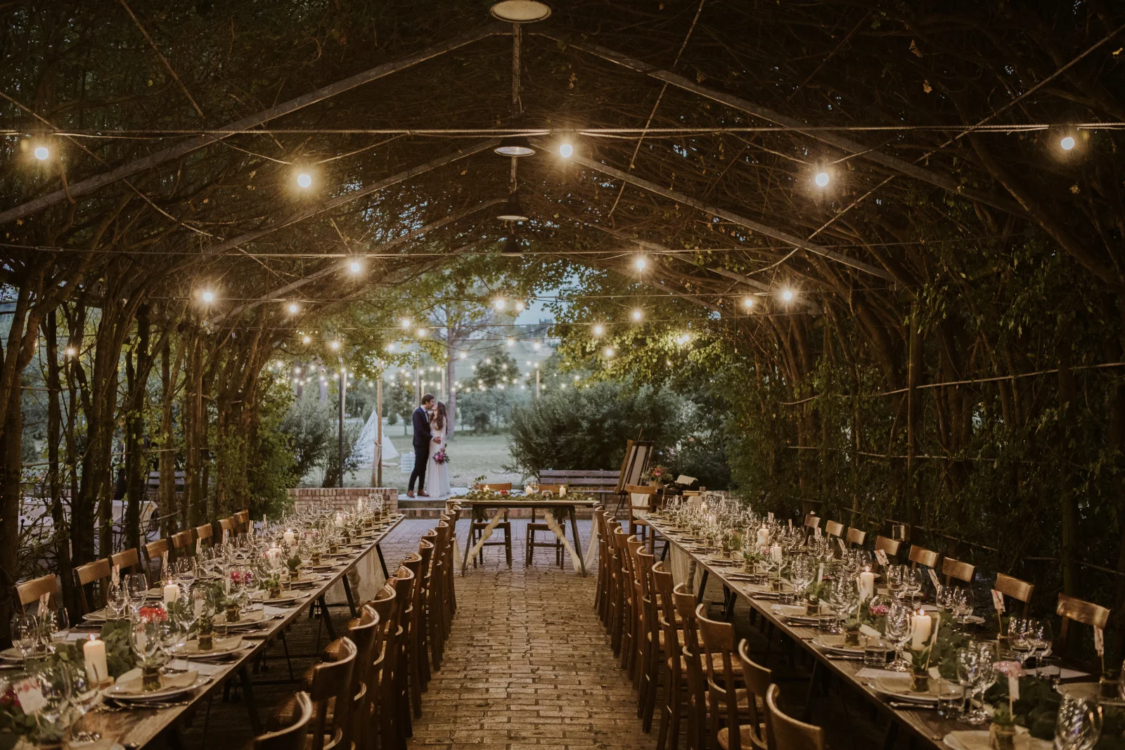 Le-Marche-Boho-Chic-Wedding_133.jpg