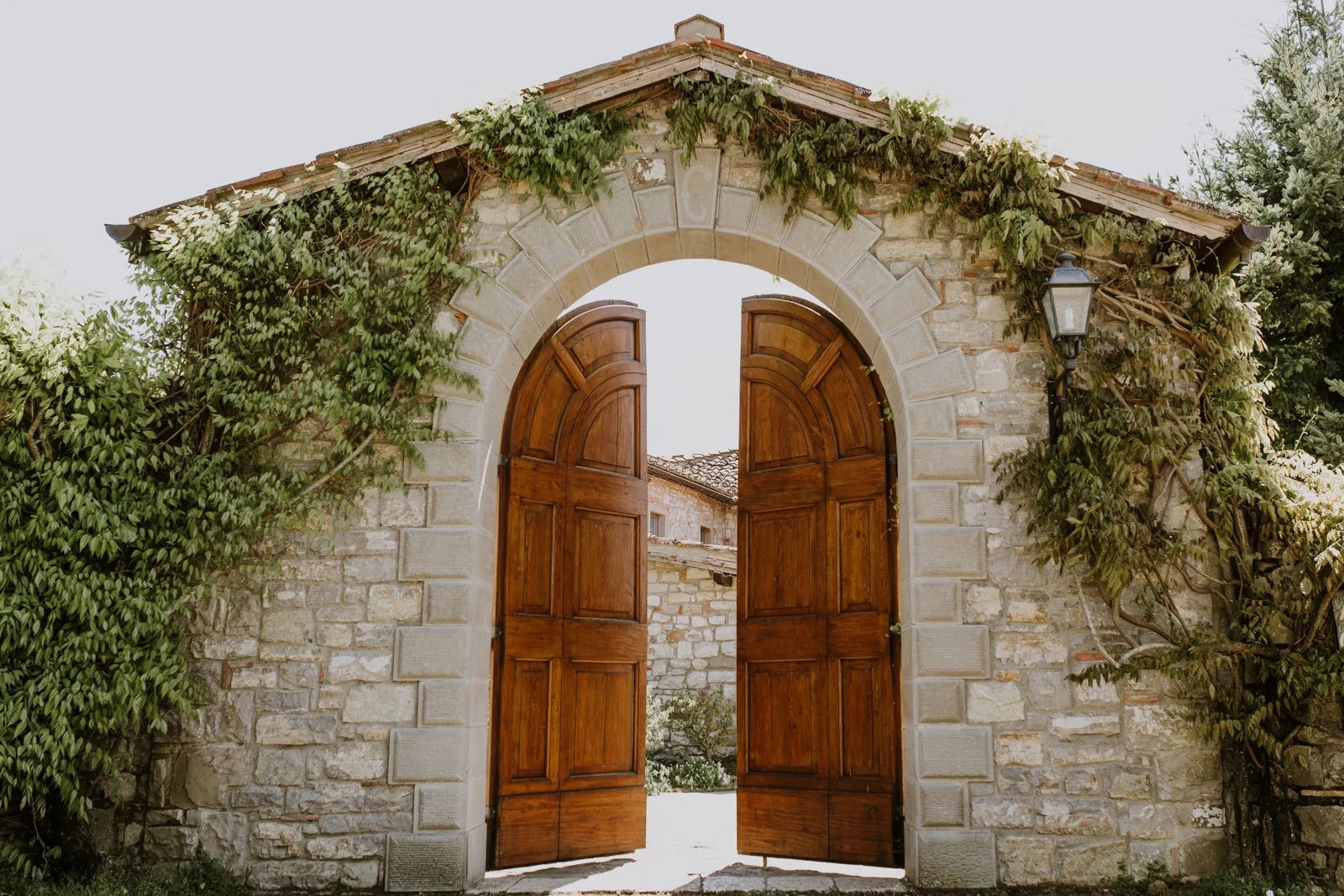 VANESSA ILLI TUSCANY WEDDING PHOTOGRAPHER 03.jpg