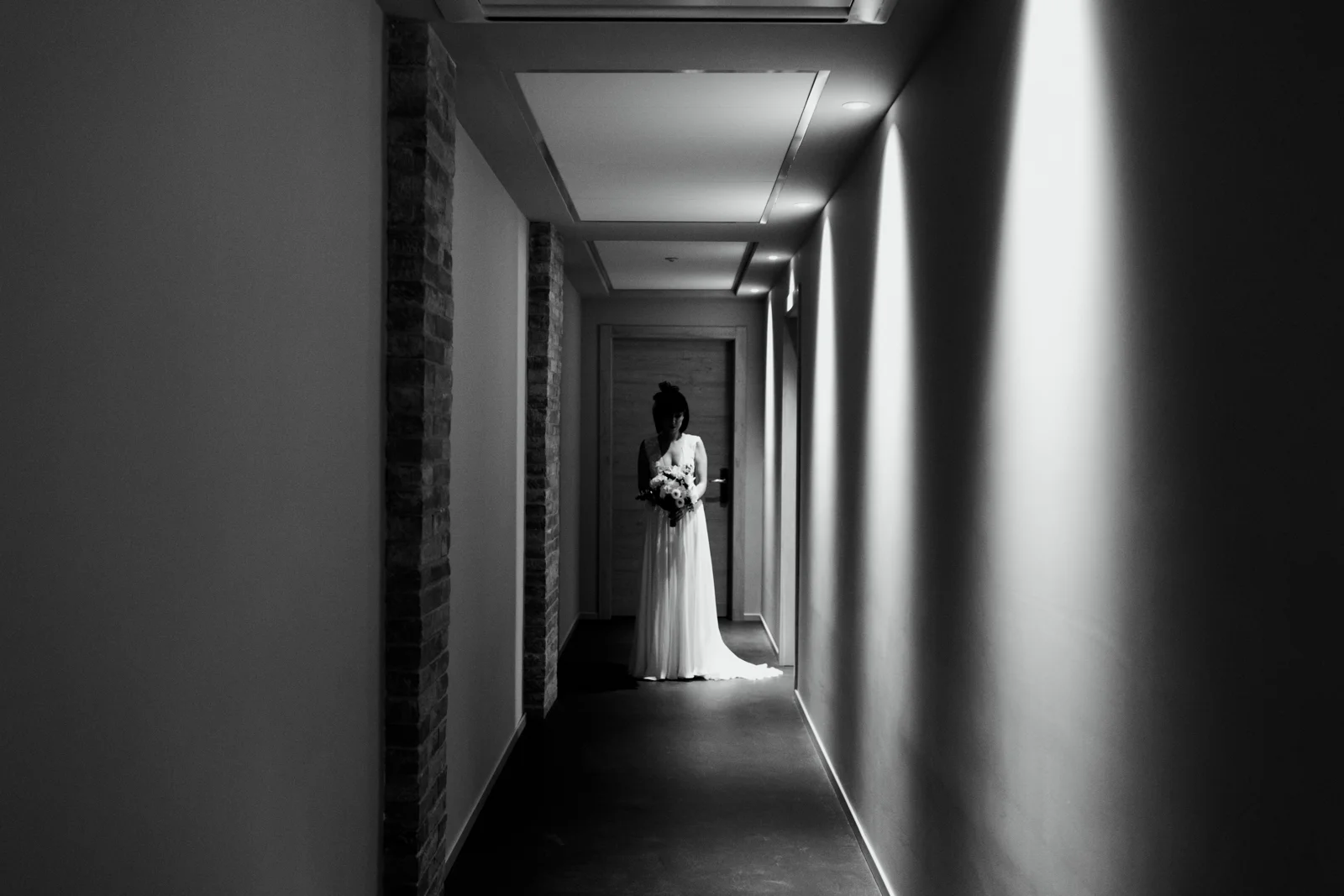VANESSA ILLI WEDDING PHOTOGRAPHER 09.jpg