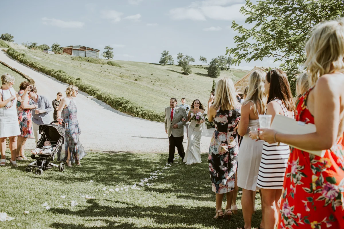 WEDDING_IN_LEMARCHE_VANESSAILLIPH-21.jpg