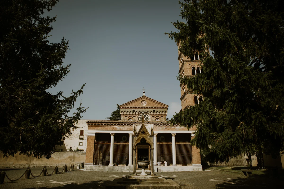 giulia&simone_wedding_rome_villafiorano_vanessailliph-16.jpg