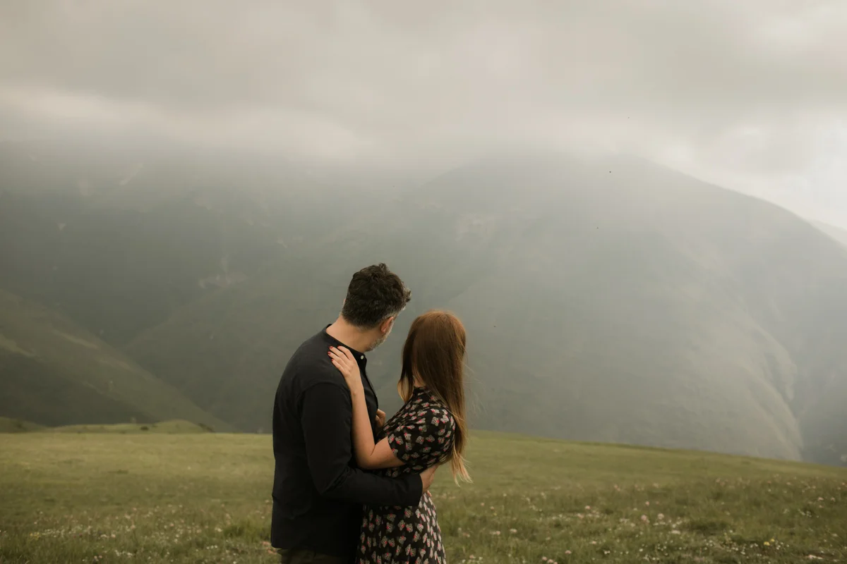 wedding_engagement_photography_mountains_sibillini_vanessailliph-13.jpg