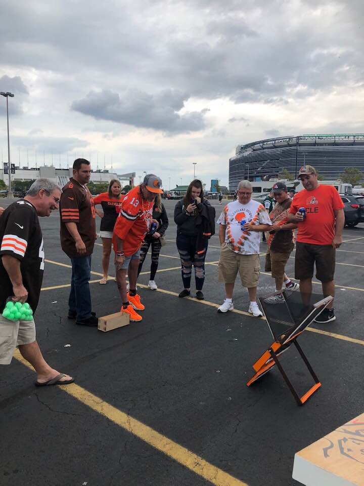 Tailgate MetLife4.jpg