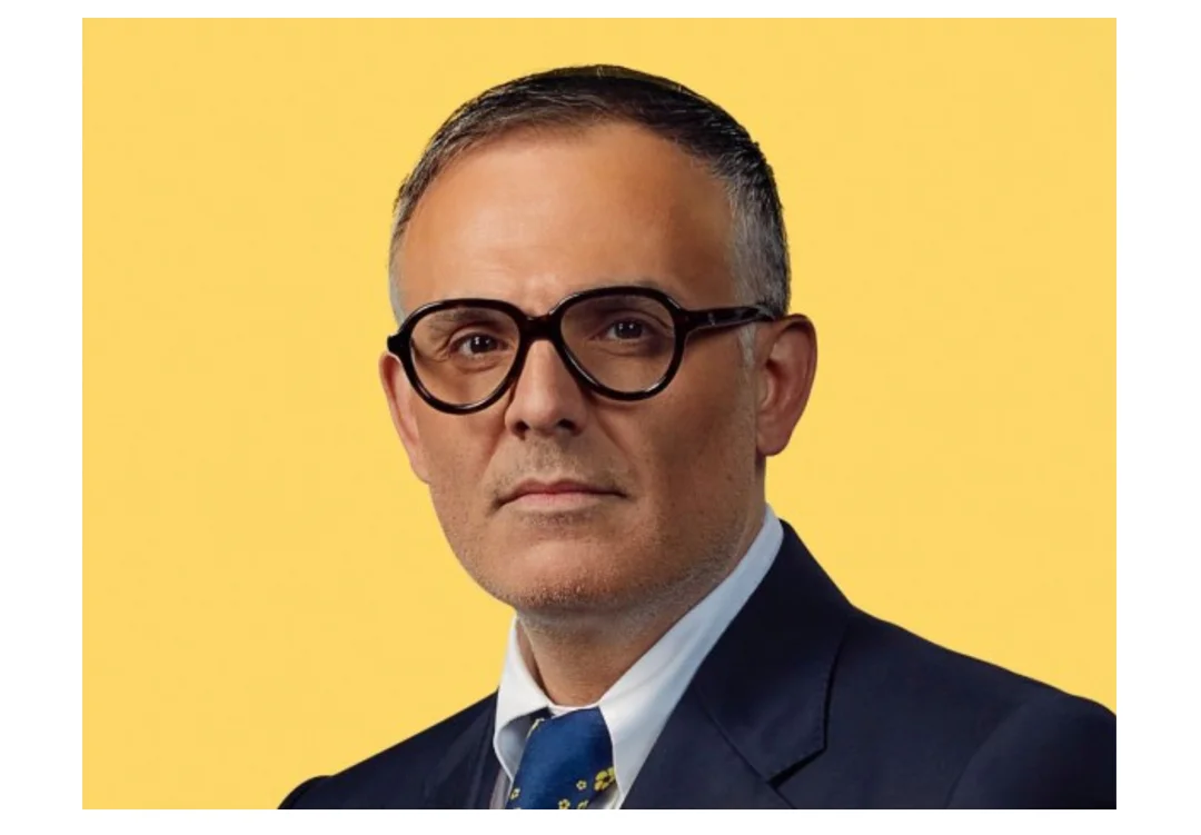 Can a family name take on Cineplex ?