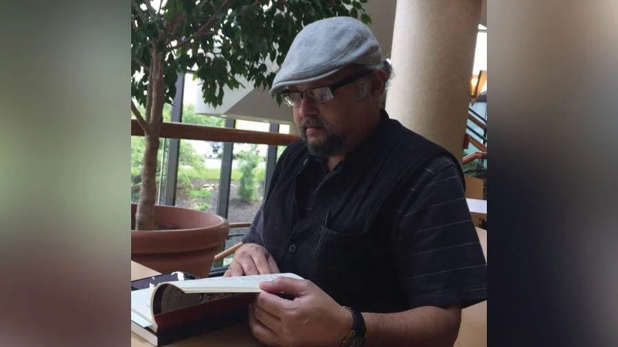 HOW NILANJAN MUKARJEE STRADDLES THE WORLDS OF MESH ENGINEERING AND AVANT-GARDE POETRY (My Kolkata)