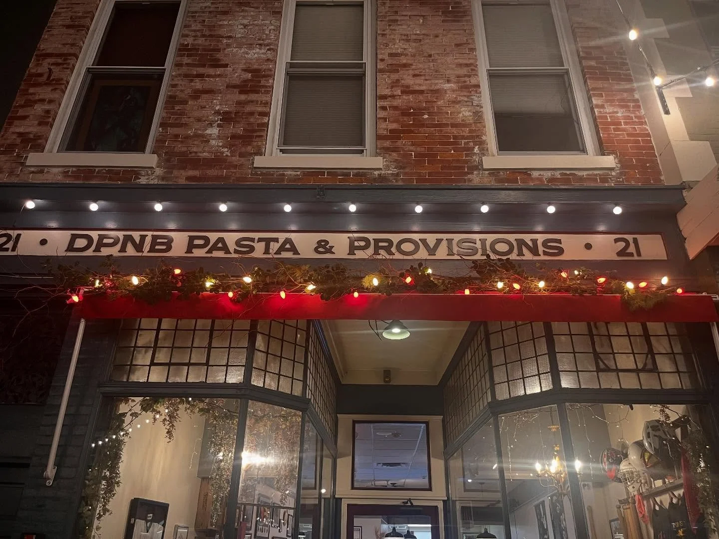 This Sunday 12/21 is our last service before holiday break, load up on all your favorite goodies as well as our continued %50 off all shirts and hoodies! @louiesnextdoor will be open during our break so check us out for dinner, brunch and our NYE fea