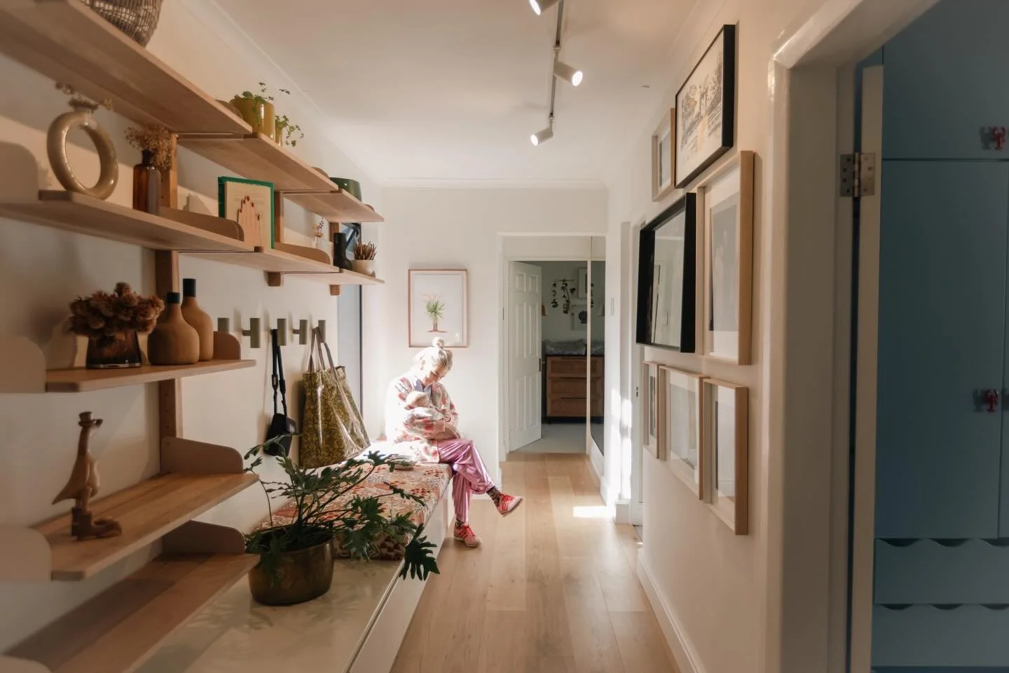 What was once a wasted passage space at House S has been transformed into a functional mudroom area conveniently positioned just outside the bedrooms 🤍

It&rsquo;s the perfect spot to put your shoes on, grab a school bag, have a quick breakie and he