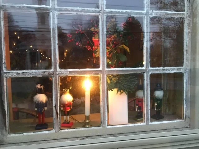 TRIMMING THE TAVERN 2026!